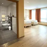 Hotel Haus Hubertus 3*