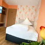 Haus Hubertus 3*