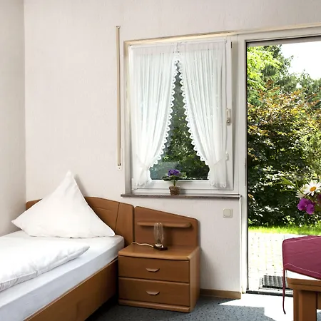 Haus Hubertus Otel 3*