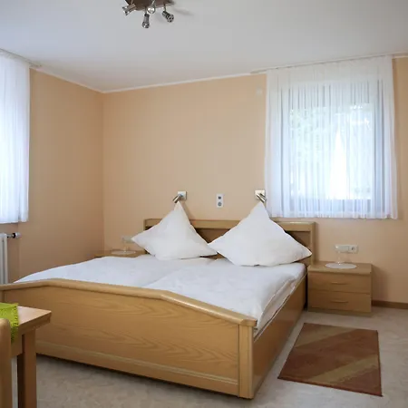 Haus Hubertus Hotel 3*