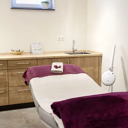 Haus Hubertus Hotel Winterspelt