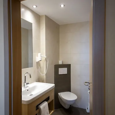 Haus Hubertus 3*