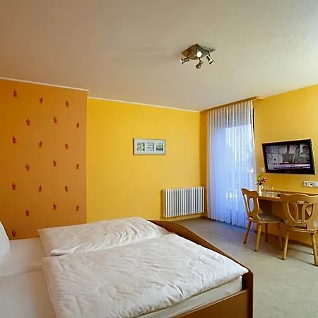 Hotel Haus Hubertus Winterspelt