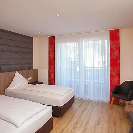 Hotel Haus Hubertus 3*