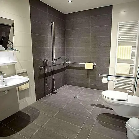 Haus Hubertus 3*