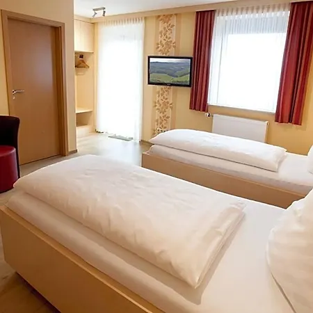 Haus Hubertus Hotel Winterspelt