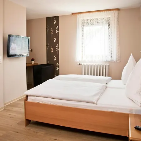 Haus Hubertus 3*