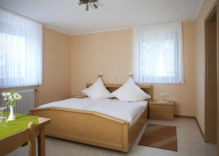 Haus Hubertus فندق 3*