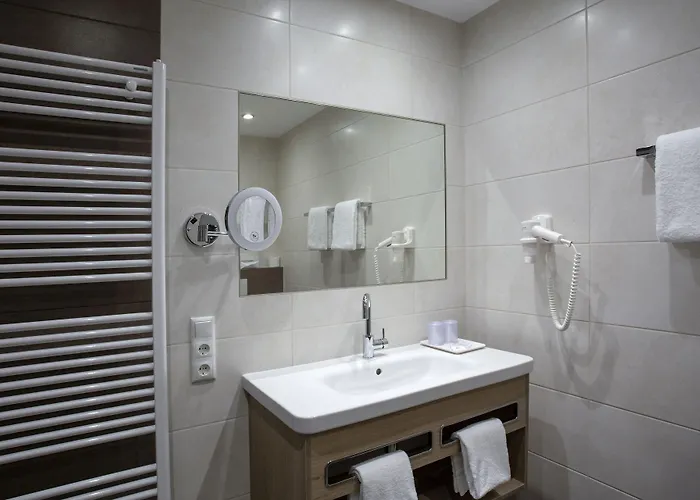 Haus Hubertus فندق 3*