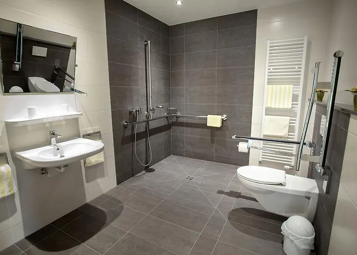 فندق Haus Hubertus 3*