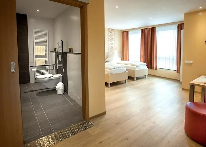 فندق Haus Hubertus 3*